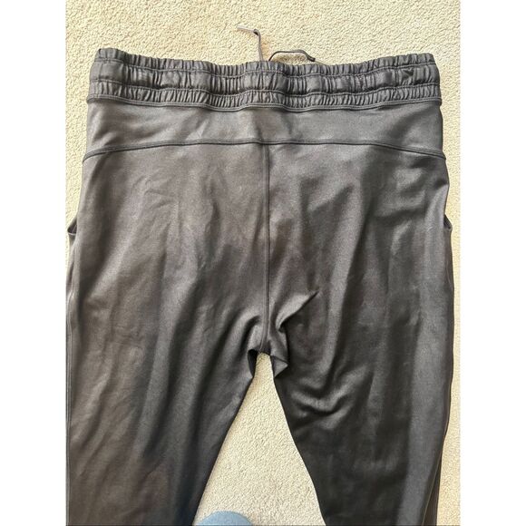 Lululemon Namaskar Pants Jogger, Sz 8, $118 A39 - Picture 6 of 7
